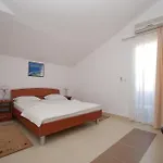 Pansion Anita