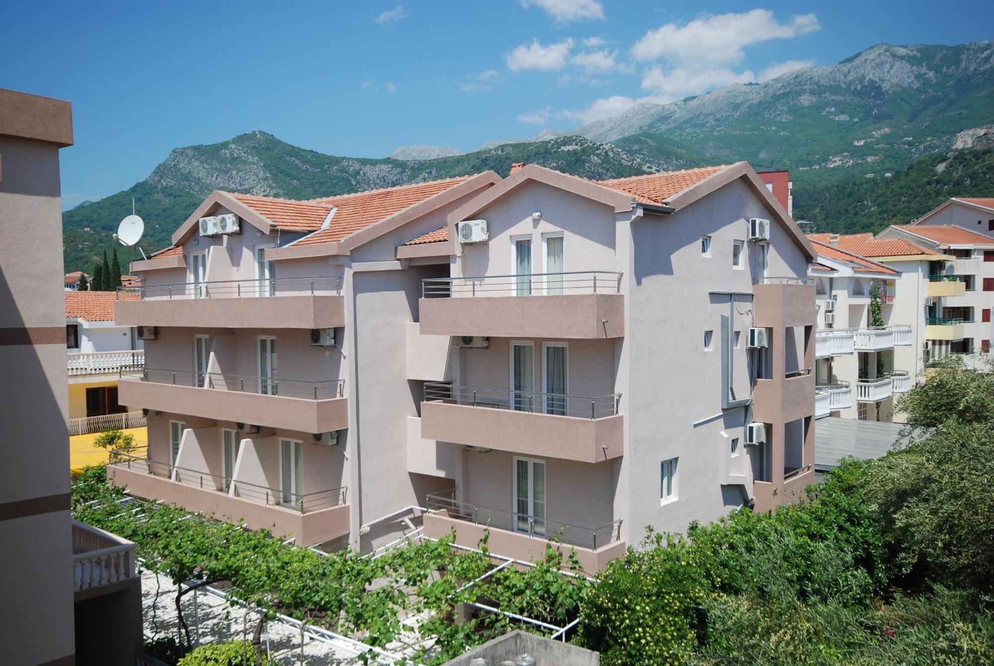Konukevi Pansion Anita 3*