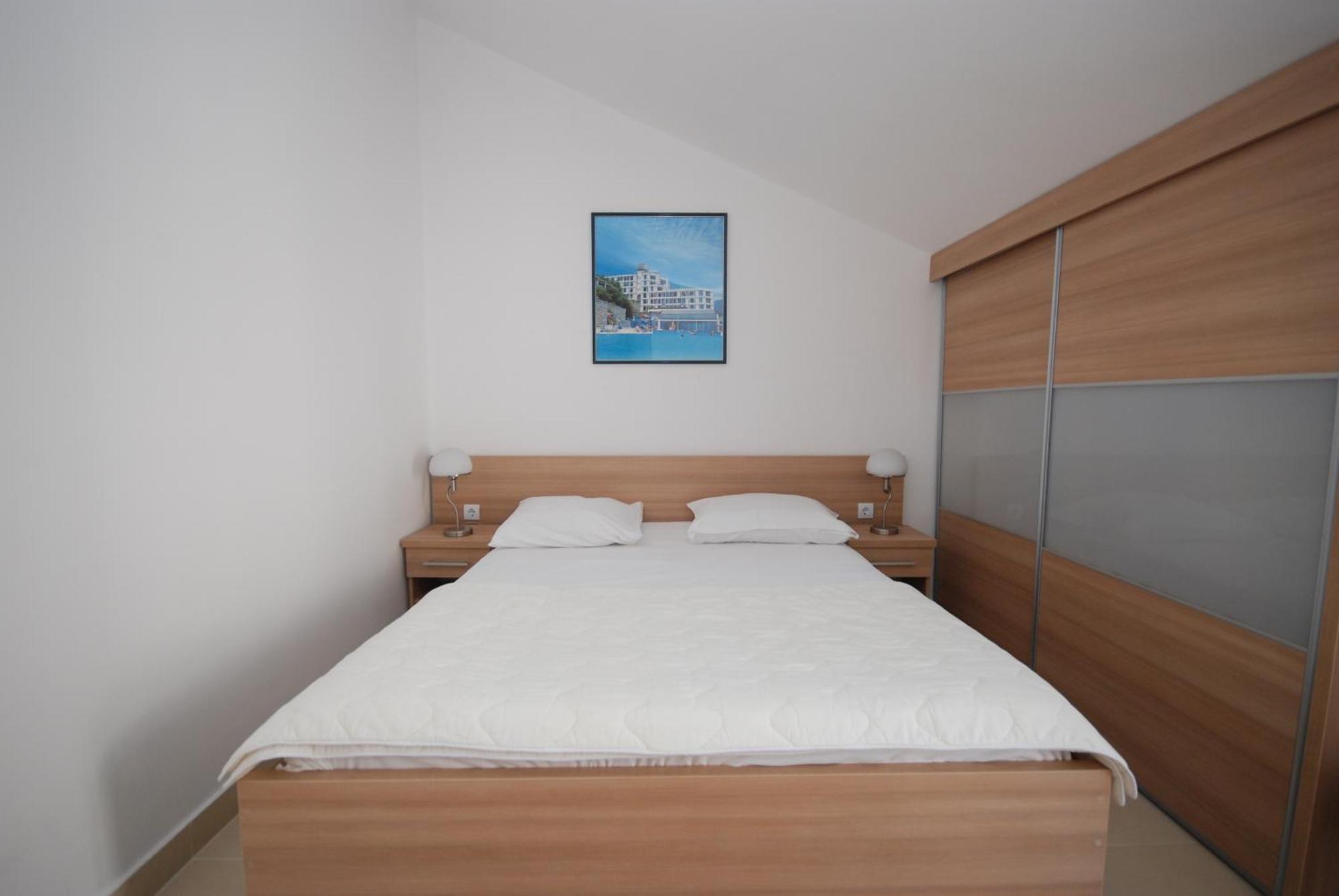 Pansion Anita 3*