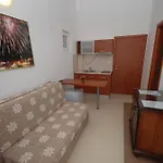Pansion Anita