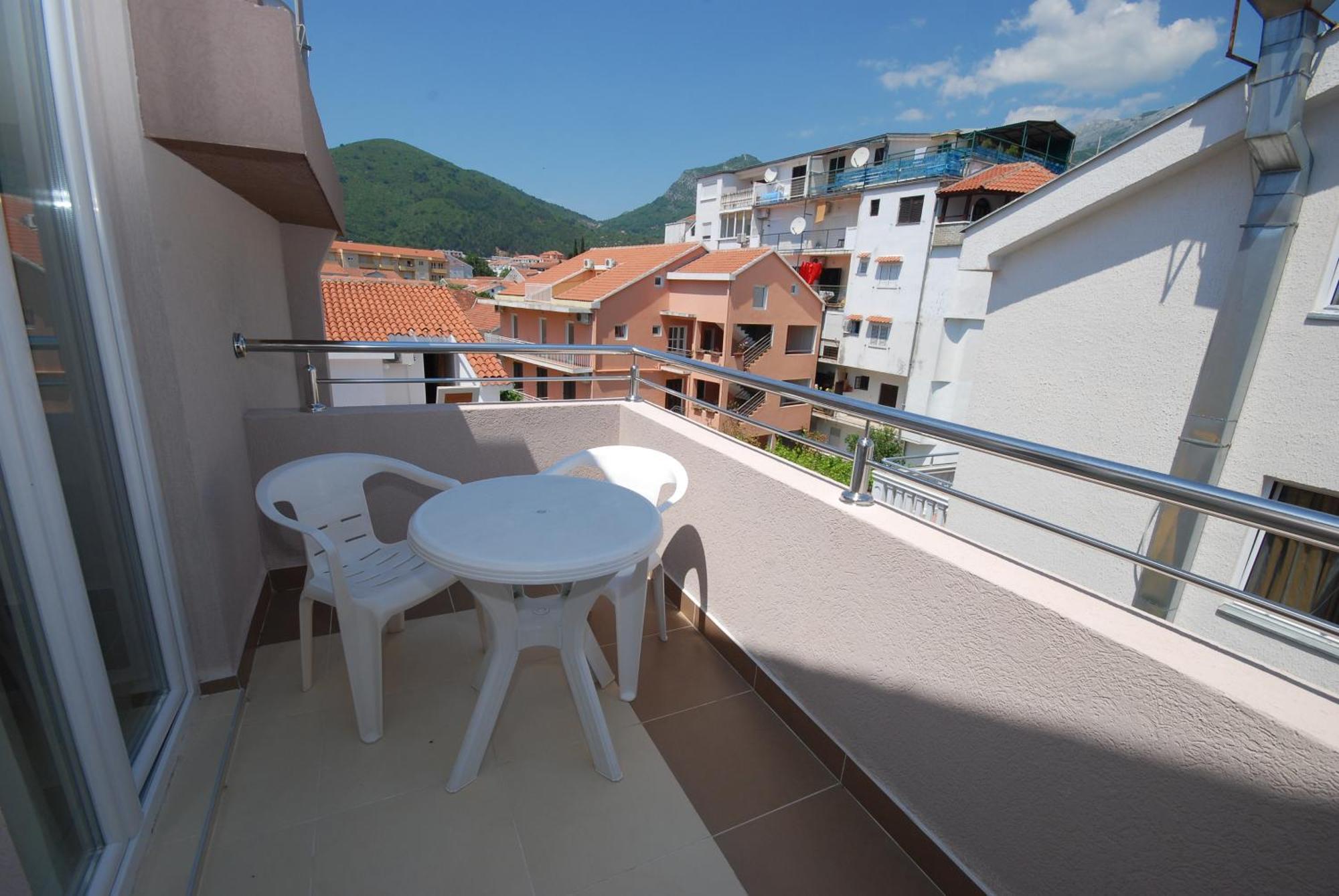 Pansion Anita Guest house 3*