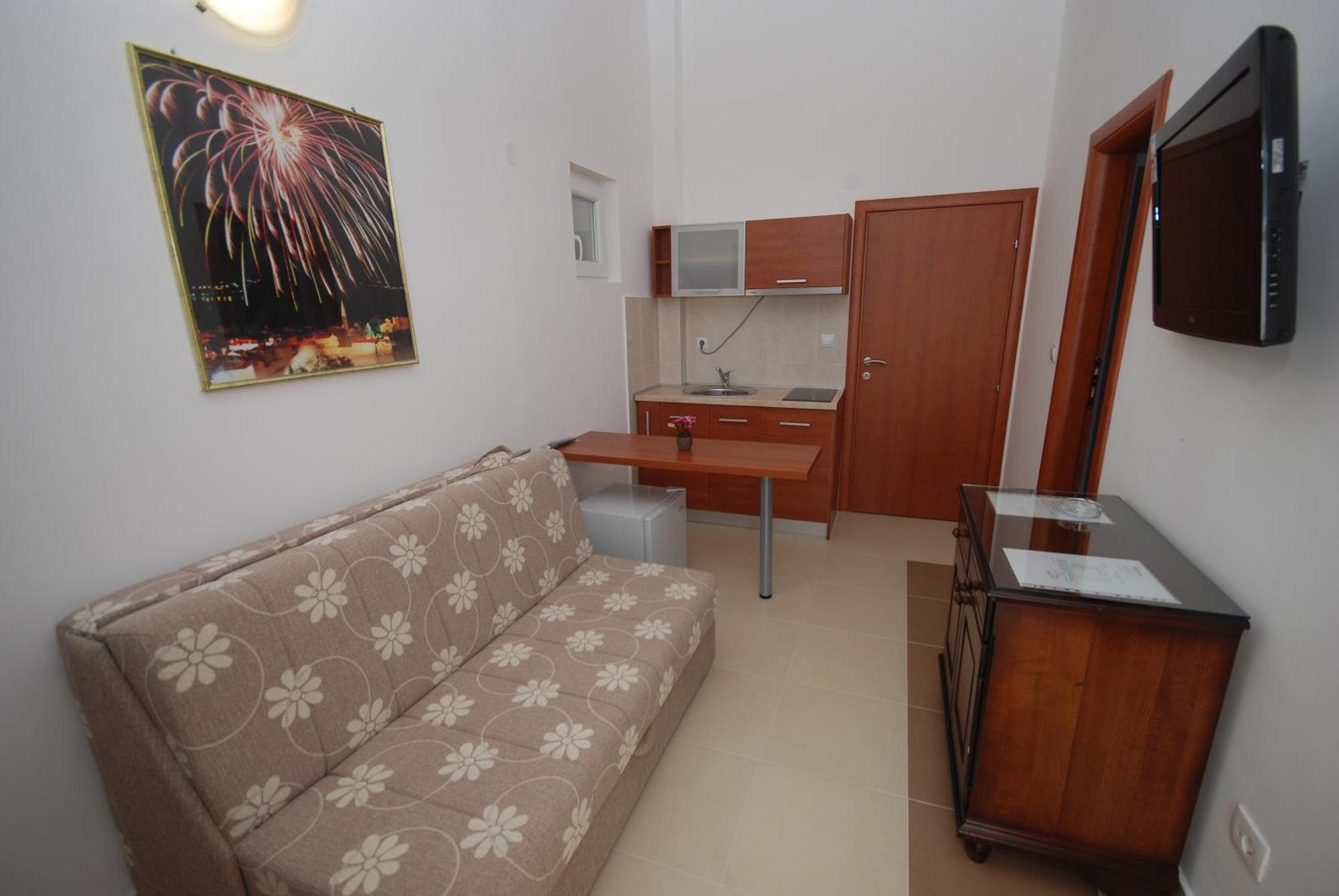 Guest house Pansion Anita 3*